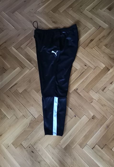 Оригинални мъжки  долнища Puma  размер 2XL