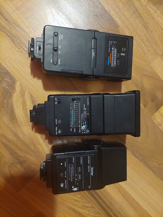 Blit foto,blițuri pentru diverse modele de aparat foto