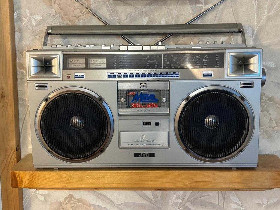 JVC / Victor RC-M70L – Radiocasetofon Vintage Japonez