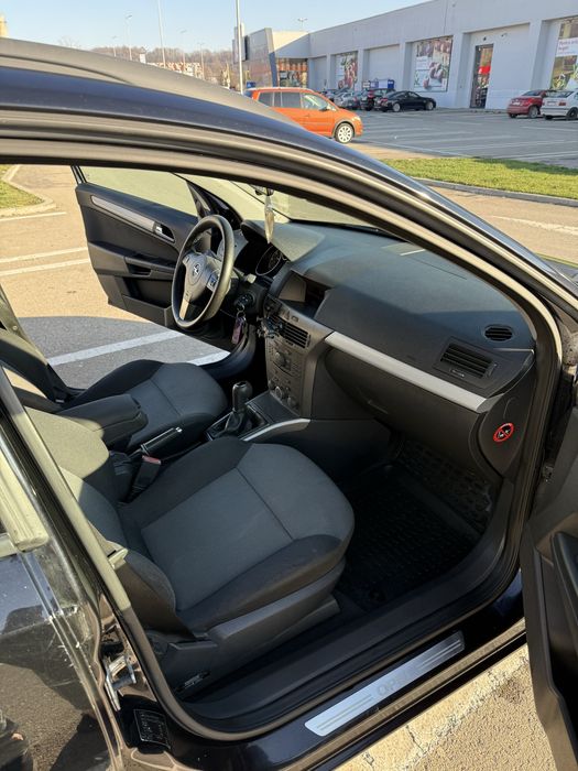 Opel Astra H 1.9