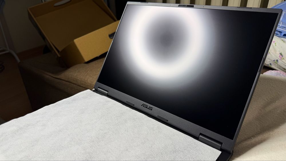ASUS TUF F16 1Tb, 5070