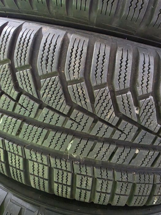 4 бр зимни 225/60/17 Hankook