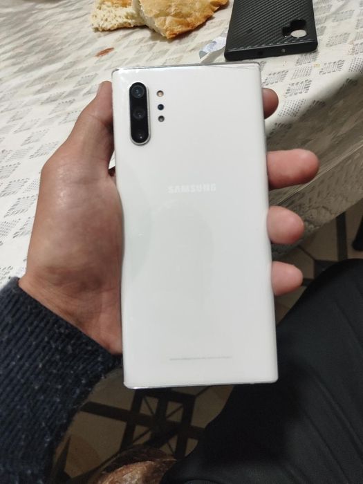 Samsung note10+5G 256/12
