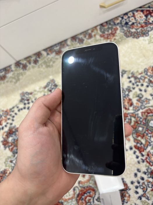 Продам айфон 12 состояние идеал