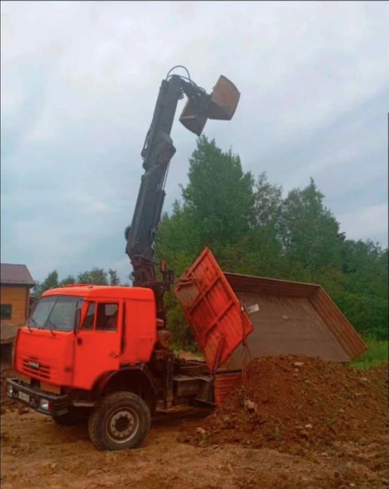 Вывоз мусора и снега КамАЗ 14тонн грейфер самогруз .