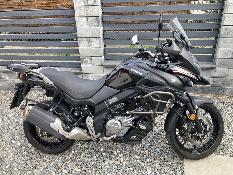 Suzuki V-Strom 650 ABS 2018 – 58.000 km, 71 CP, dotări touring