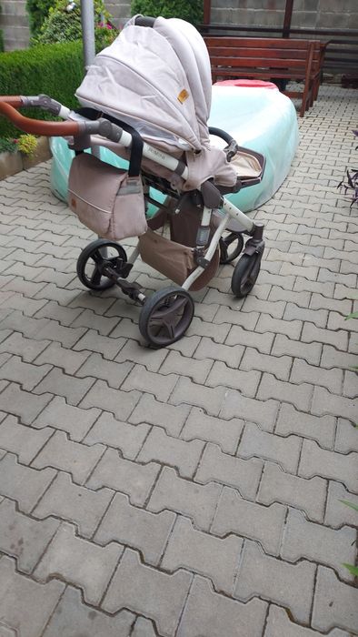 Продавам бебешка количка Lorelli Rimini 2в1 – Бежова (втора употреба)
