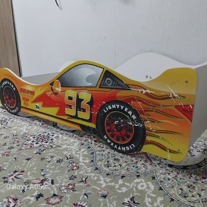 Кровать машина  10 тыс