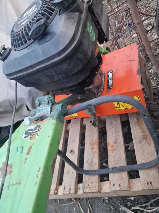 Motosapa Motocultor pe benzina 5CP Stare f buna