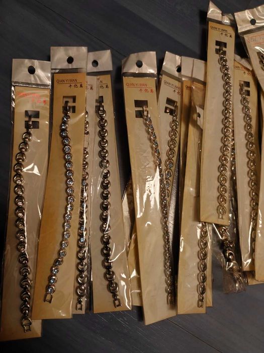 Лот метални гривни косплей, костюми