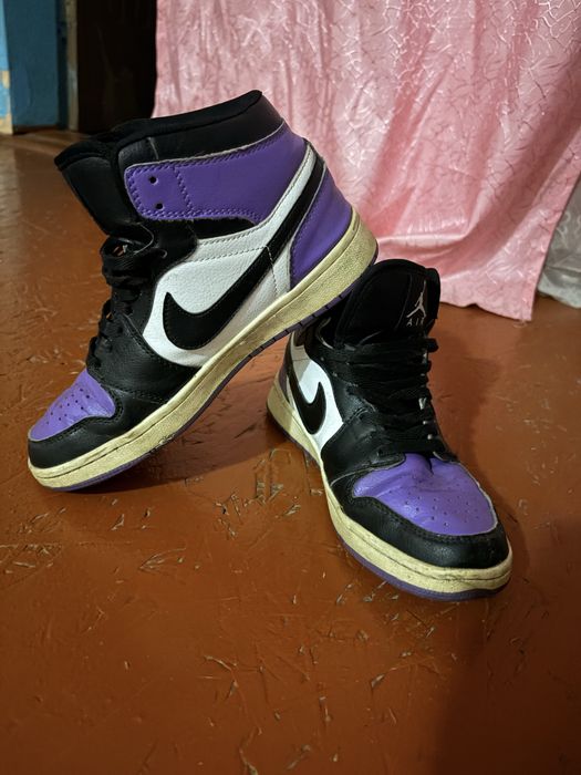 Кросовки черно-фиол