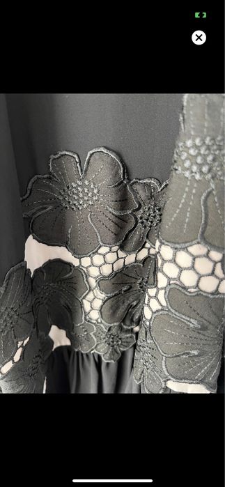 Rochie Nissa cu broderie si volan