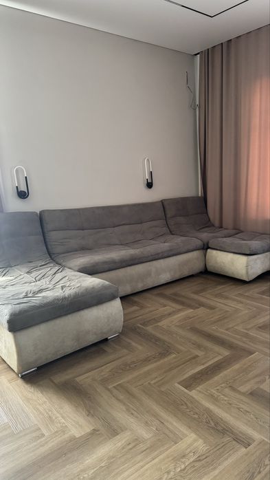 Продам диван 3,7 м