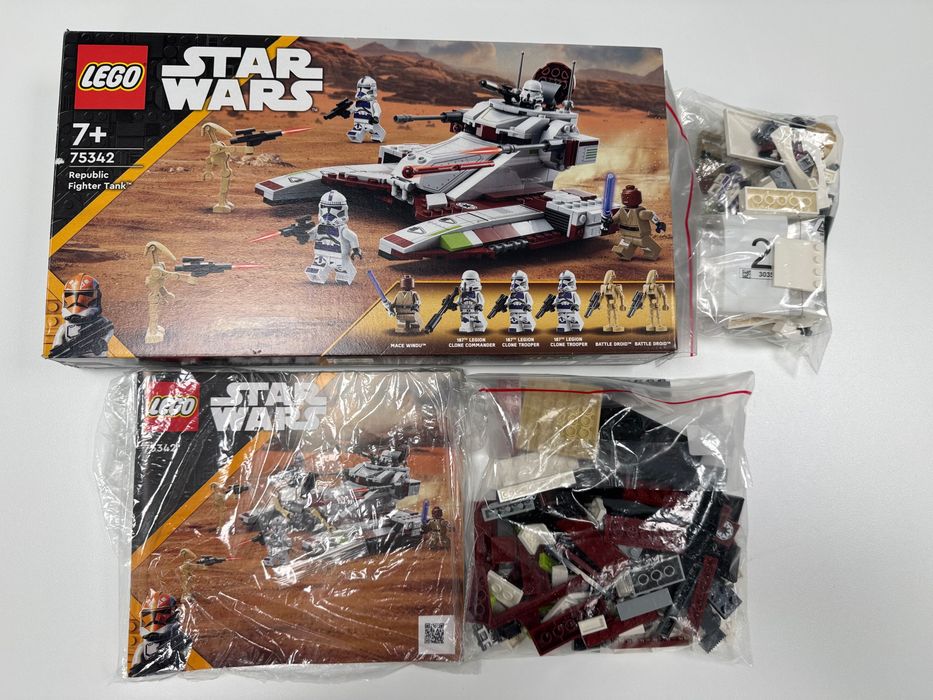 LEGO Star Wars 75342 Republic Fighter Tank