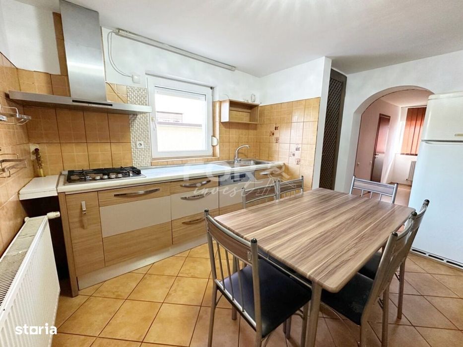 Casa 6 camere cu 428mp teren, de vanzare zona Iosia