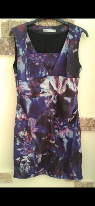 женская одежда платья, плащ 44 размер