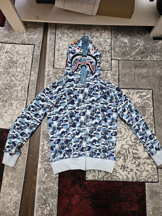 Bape Albastru pret bun