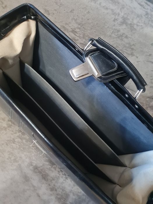 Продам саквояж советский