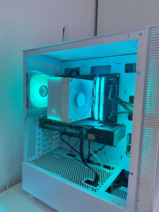 PC Gaming High-End i5 14500, RTX 4070, 32GB DDR5, 2TB SSD M.2