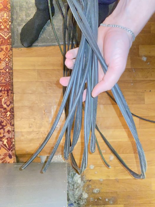 Продам двух фазный кабель