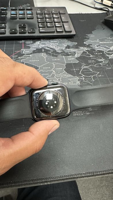Iwatch 9 45mm original 88% batareya xolati o’ta tiniq