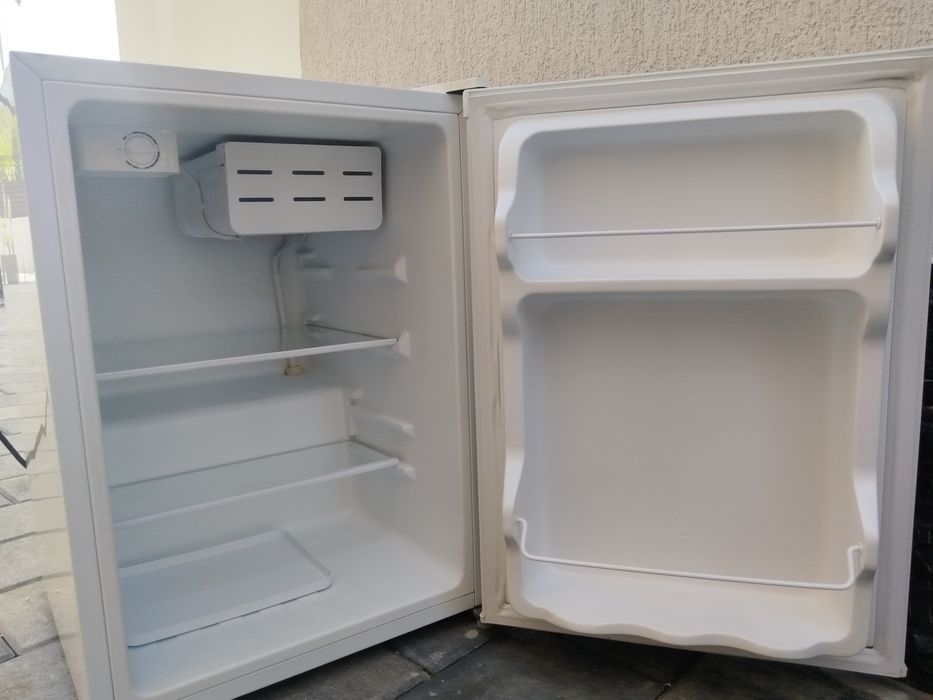 Minifrigider Star-Light 65L, stare impecabilă, ca nou