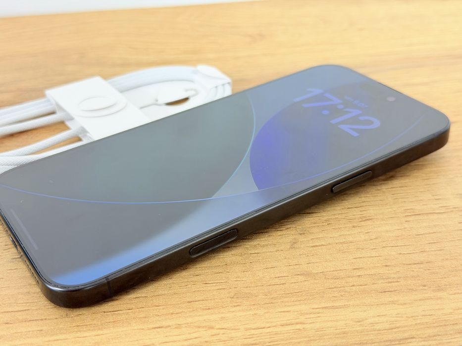 iPhone 16 Pro Max 1 TB перфектен!!!