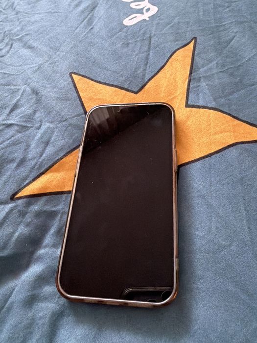 Iphone 14 mov  de vanzare