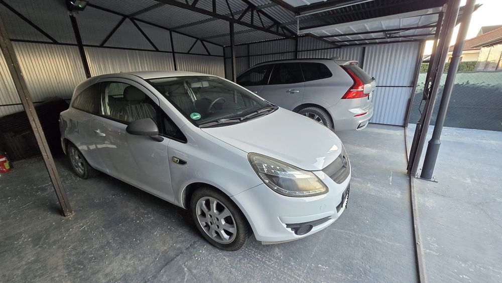 Vand Opel Corsa 1.2 benzina