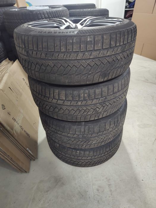 Jante 18 VW Tiguan VW Passat Skoda Karok Octavia Superb 5x112