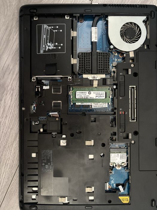 vand Laptop HP ProBook650 G1 12gb ram i5-4210M 2.60Ghz