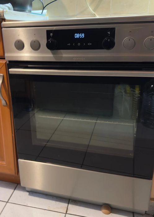 Продавам стъклокерамична готварска печка Gorenje EC6352XPA (Инокс) + Т