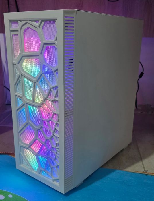 Pc gaming cu i5 9400f/rx 7600