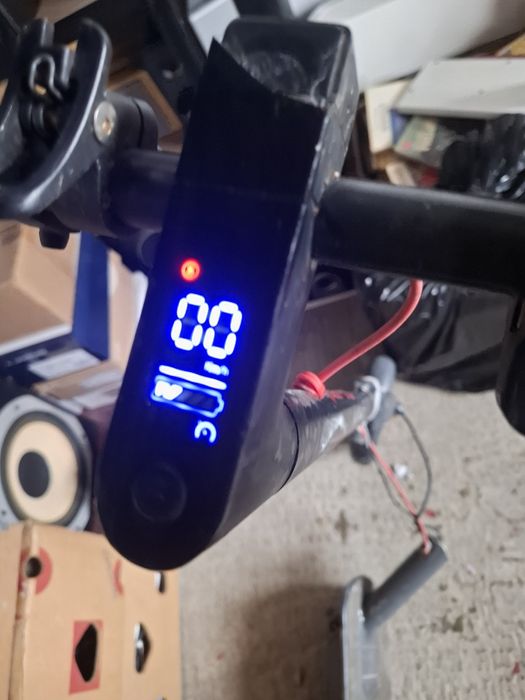 Trotineta electrica  defectă