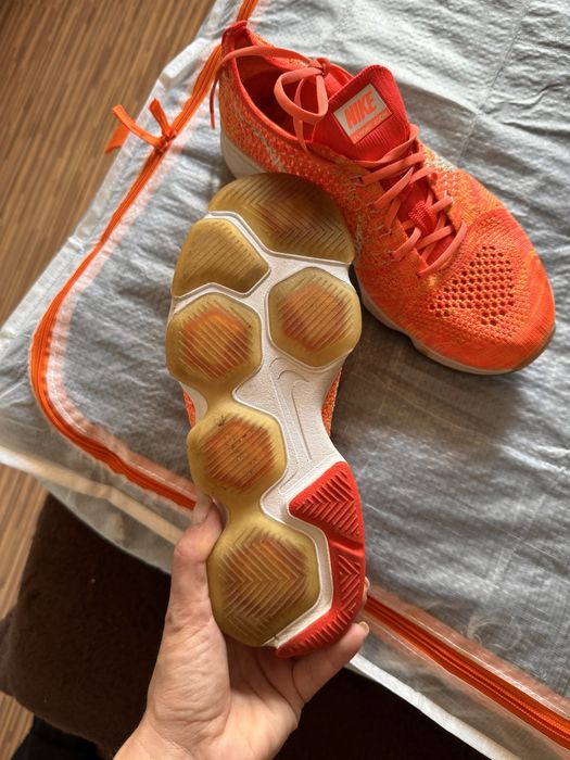 Маратонки Nike Neon