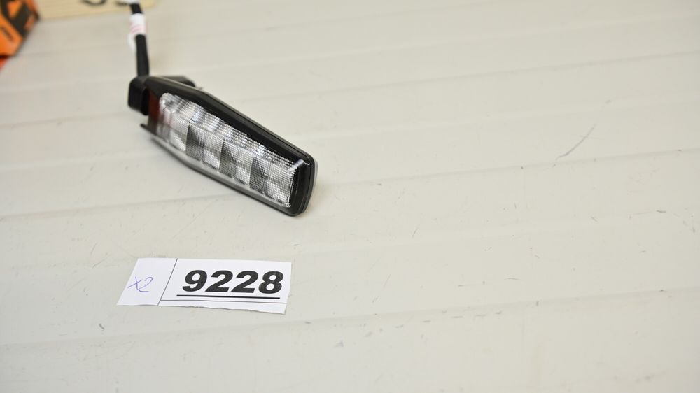 KTM 1390 Super Duke R EVO 2024 Semnalizare dreapta fata