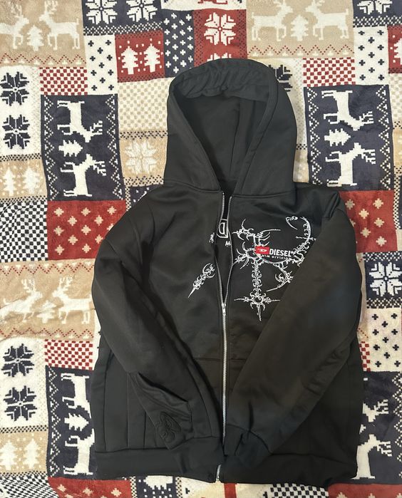 Продам зипку Diesel