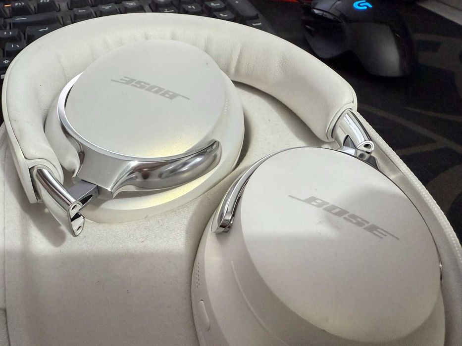 Bose QuietComfort Ultra слушалки (2nd Gen) безжични бели