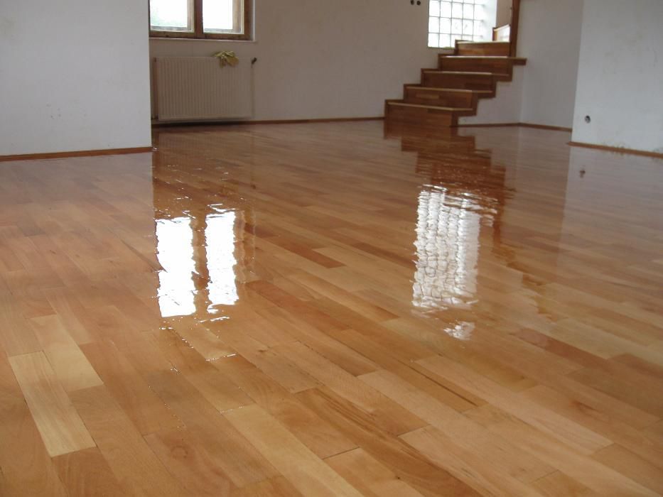 Raschetat(șlefuit) parchet Brasov