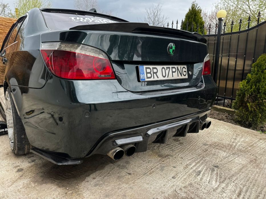 Difuzor Evacuare Dubla M5 Look BMW Seria 5 E60-E61 M Pachet