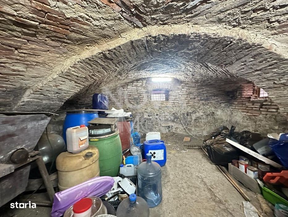 Casa individuala cu teren generos – 8.356 mp – Tichindeal, jud. Sibiu