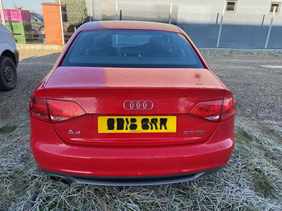 Dezmembrari dezmembrez Audi A4 Berlina 2.0 tdi S line cod motor CAG