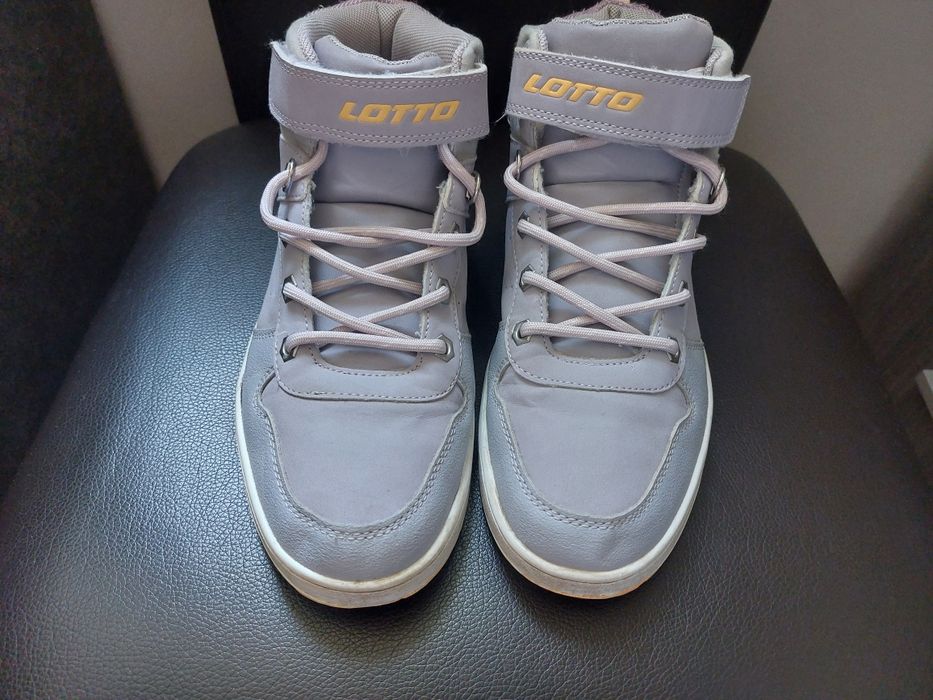 Маратонки - кецове Lotto