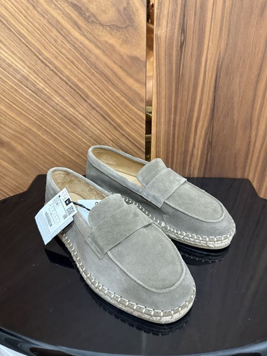 Лоферы Zara замшевые