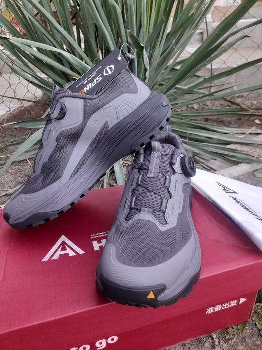 Кроссовки Humtto