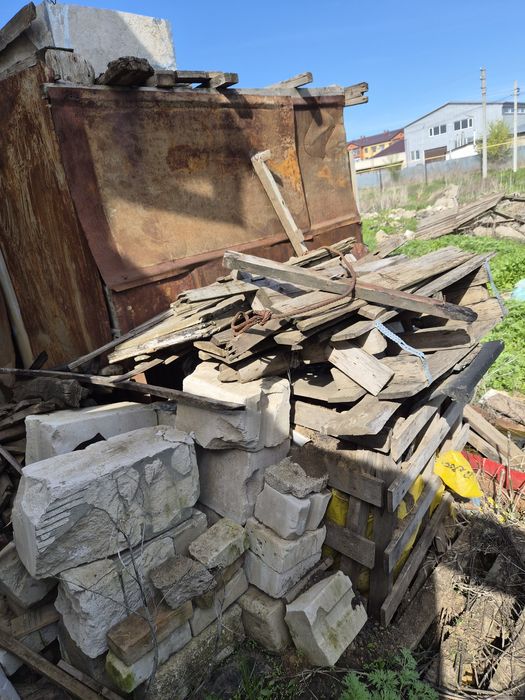 Отдам даром  доски