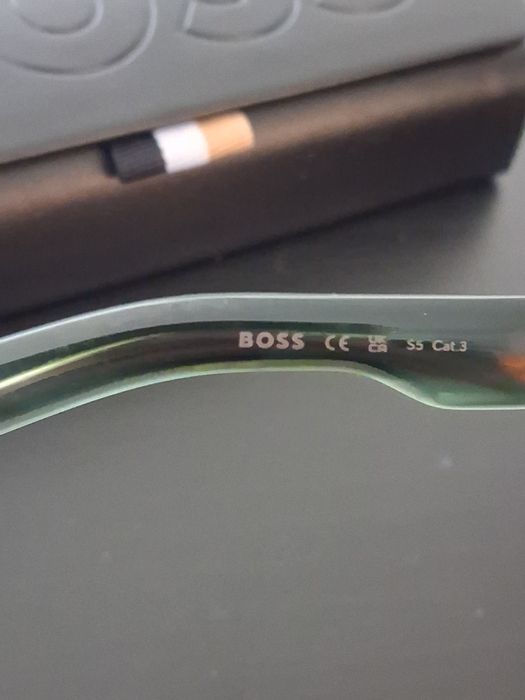 Ochelari de soare Hugo Boss