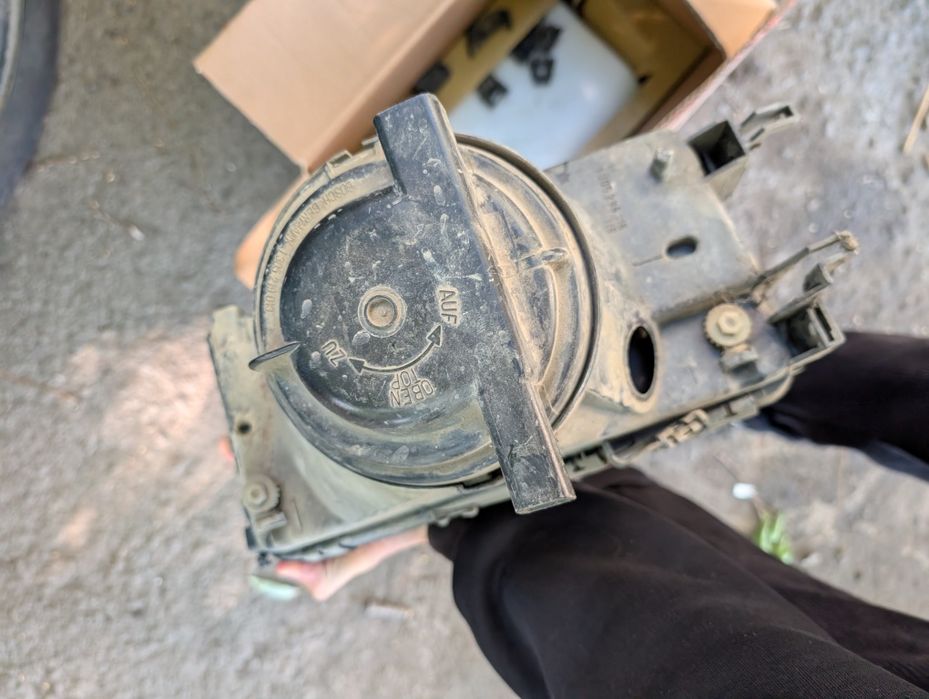 Фара bosch audi 80