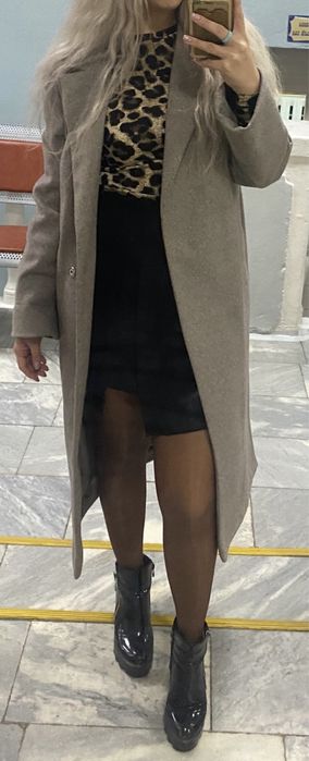 Пальто тёплое