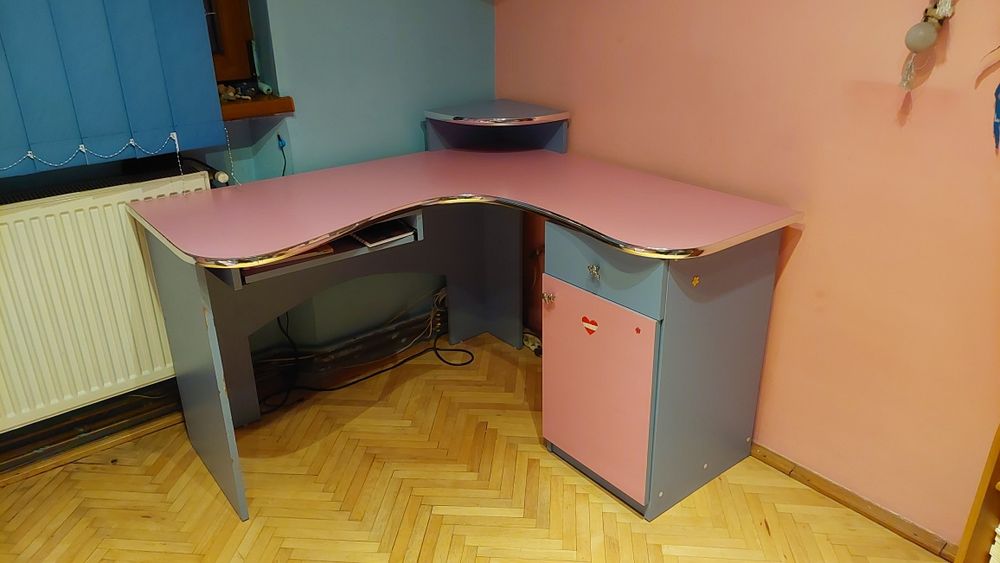 Vând mobila camera copii paturi suprapuse